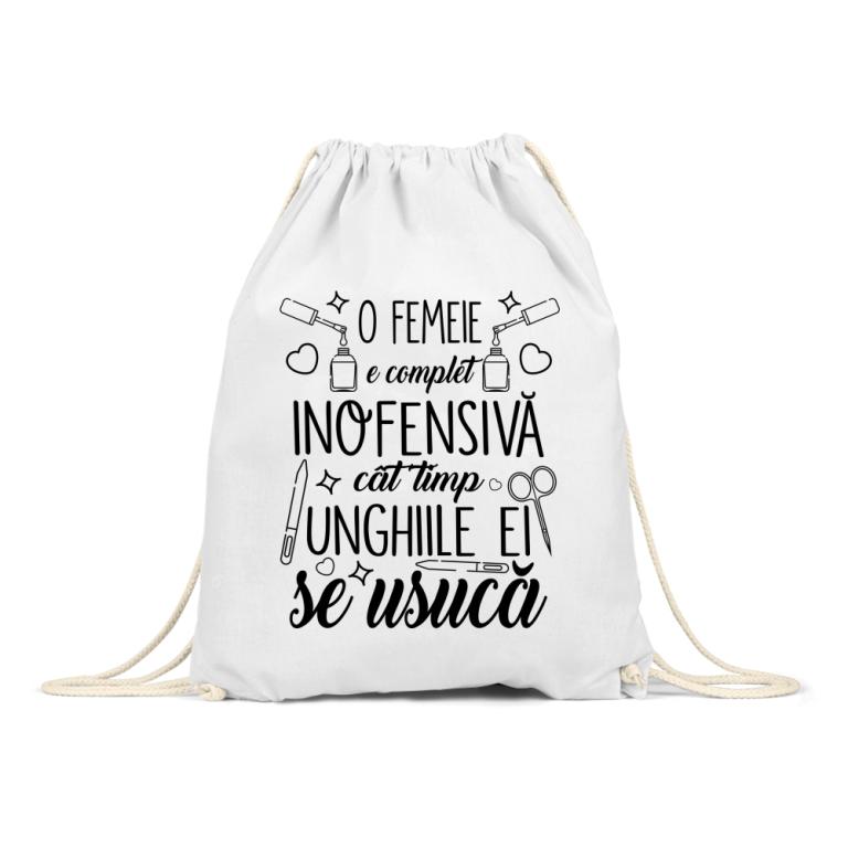 O femeie e complet inofensivă