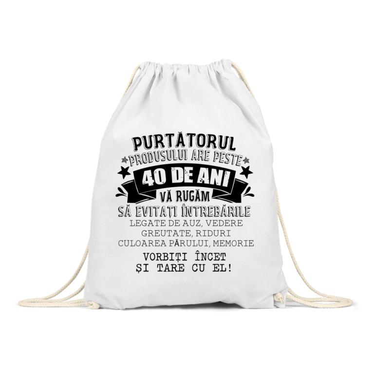 Purtătorul produsului are peste 40 de ani