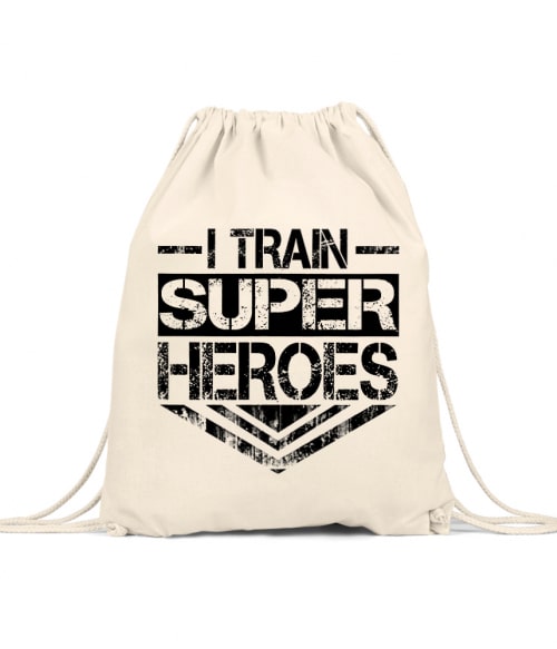I Train Super Heroes Póló - Ha Personal Trainer rajongó ezeket a pólókat tuti imádni fogod!