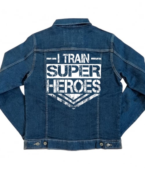 I Train Super Heroes Póló - Ha Personal Trainer rajongó ezeket a pólókat tuti imádni fogod!