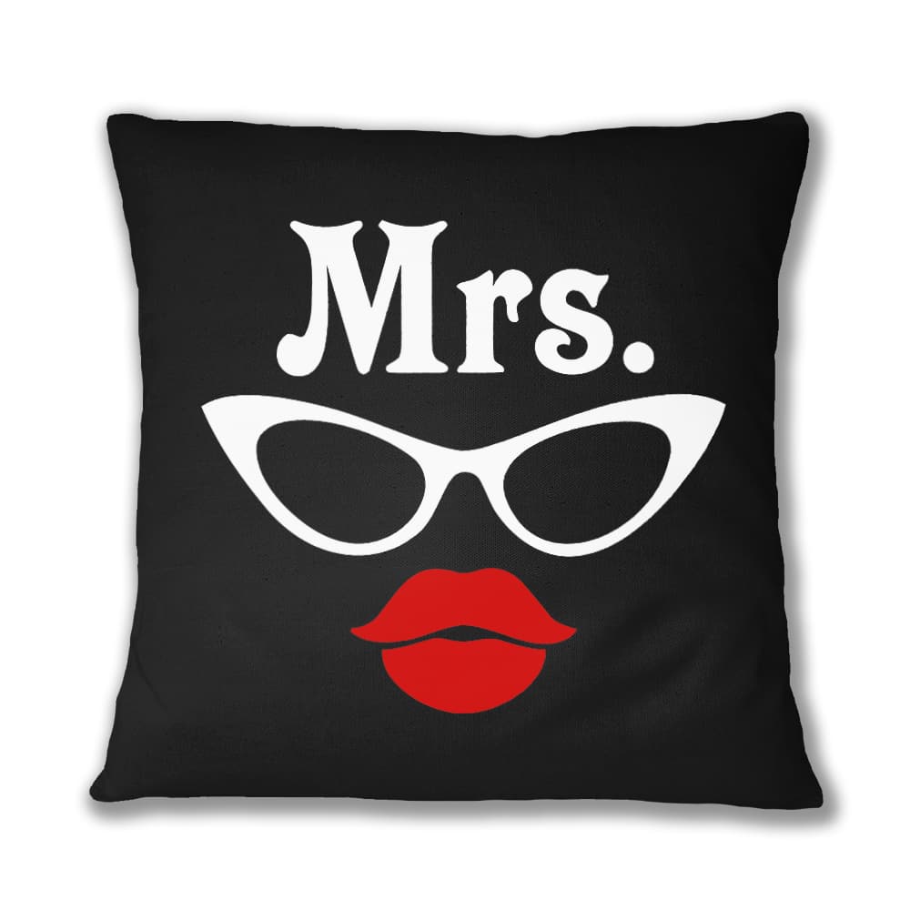 Mr and Mrs Glasses - Mrs Párnahuzat