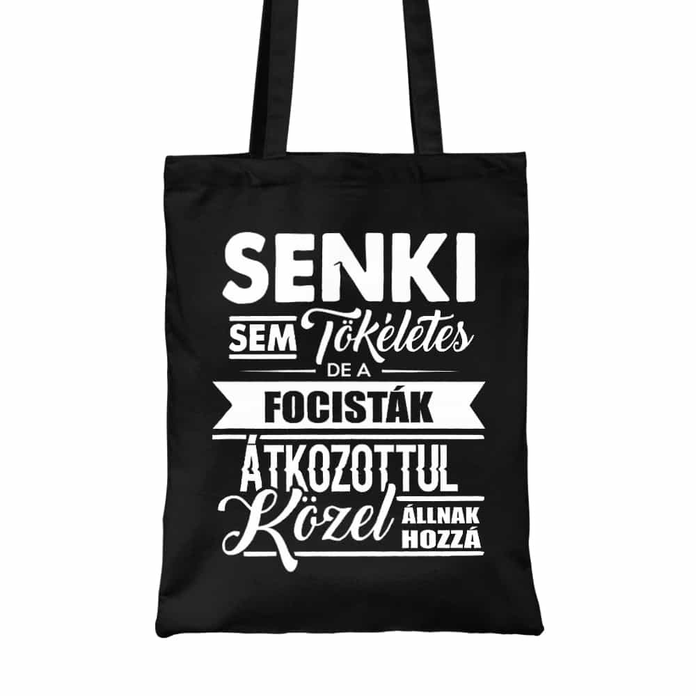Senki sem tökéletes, de a focisták átkozottul közel állnak hozzá Vászontáska