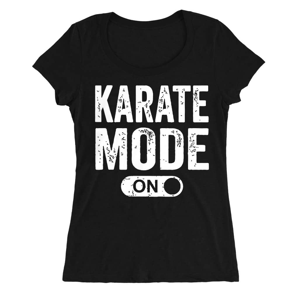 Karate mode on Női O-nyakú Póló