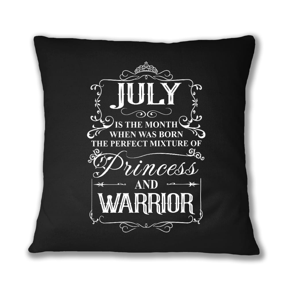 Princess Warrior July Párnahuzat