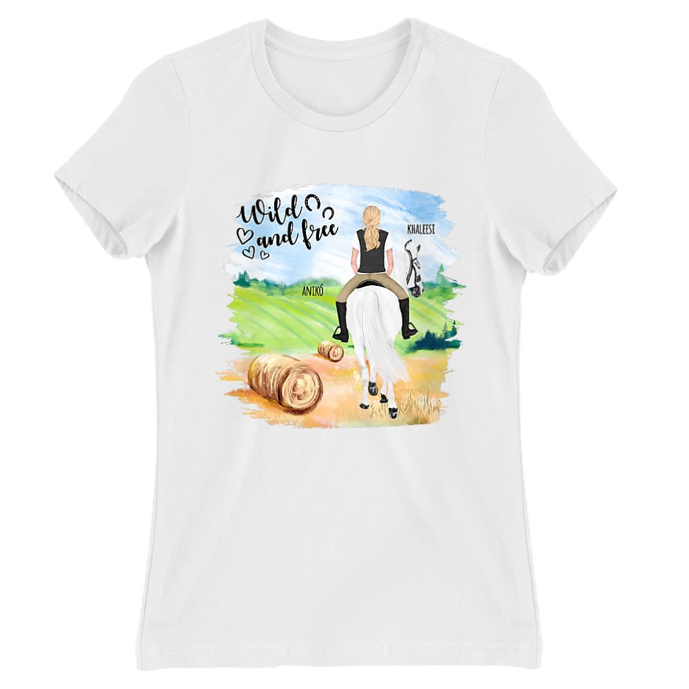 Lovas nő nyári mezőn - MyLife Női Póló