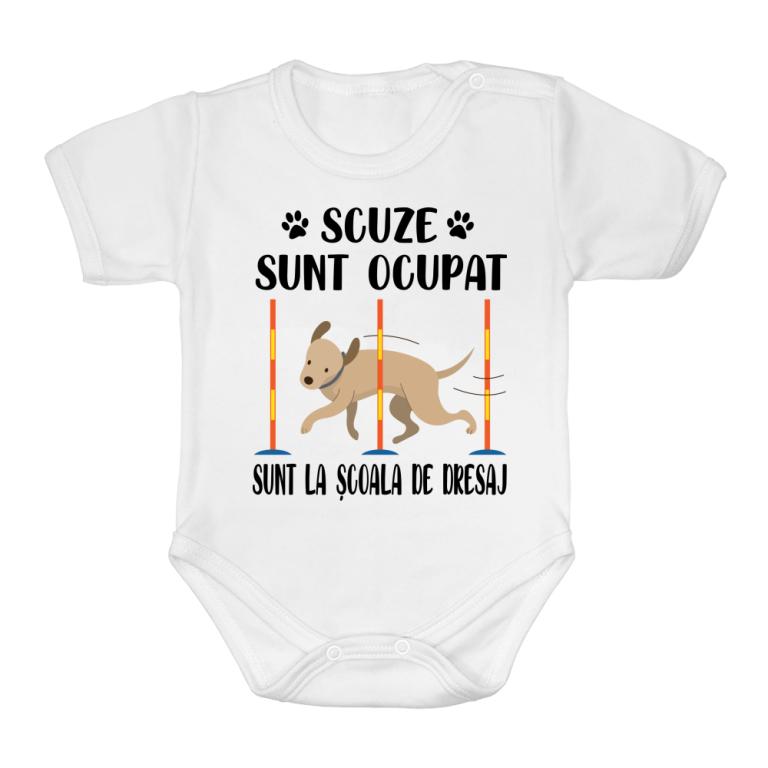 Scuze, sunt la școala de dresaj