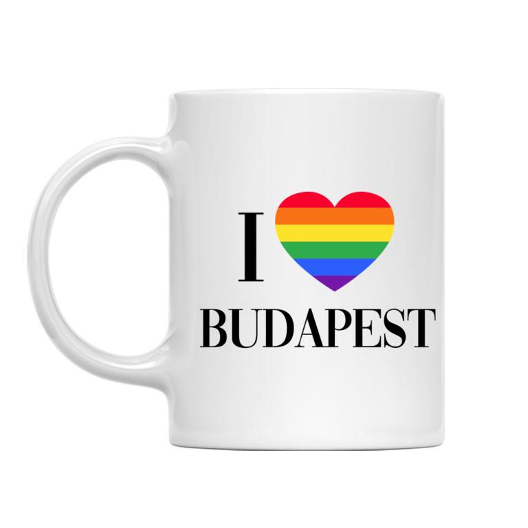 Szivárványos I Love Budapest felirat
