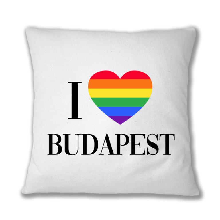 Szivárványos I Love Budapest felirat