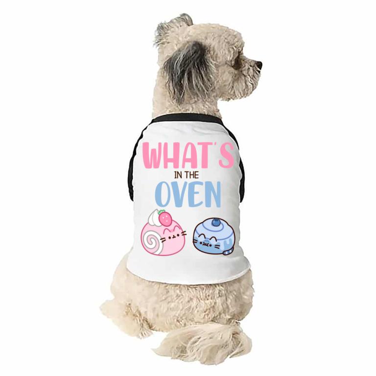 What's in the Oven - Dog T-shirt